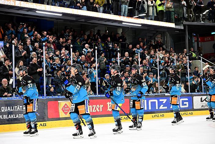 Saisonende in Linz, Spiel 2 Pre-Playoffs,  ICE, Steinbach Black Wings Linz vs EC iDM Wärmepumpen VSV, Linz AG Eisarena 