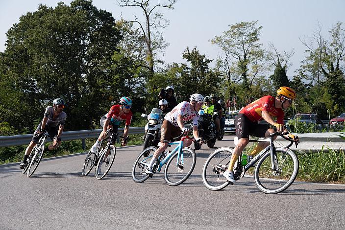 Die Ausreisser Brent Van Moer (BEL, Lotto Dstny), Stan Dewulf (BEL, AG2R Citroen Team), Jonas Abrahamsen (NOR, Uno-X Pro Cycling Team) 86. Giro del Veneto UCI 1.1 Pro, Tombolo - Vicenza Monte Berici