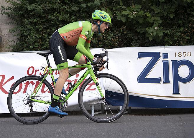 Markus Freiberger (AUT, Hrinkow Advarics Cycleang) Linz Hauptplatz, Martinskirche,  Radsport 10. Int. OOE Rundfahrt Prolog