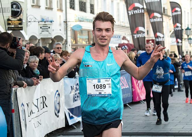 Sieger Nikolaus Franzmair, TGW Zehnkampf Union,  Silvesterlauf Linz