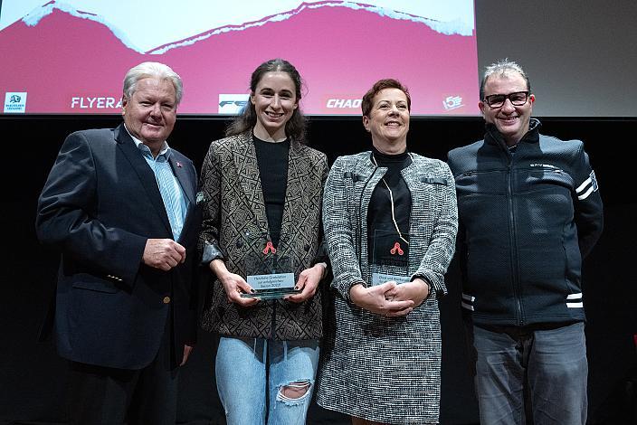 v.l. Harald J. Mayer (ÖRV, Präsident Österreichischer Radsportverband), Christina Schweinberger (AUT, Fenix-Deceuninck), Birgit Woisetschläger, Michael Baumann, Cycling Austria, 2023 Cup Ehrungen, Radsport