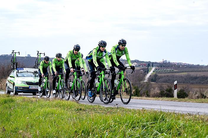 Marvin Hammerschmid (AUT), Raphael Hammerschmid (AUT), Jonas Rapp (GER), Johannes Rechenauer (GER), Riccardo Verza (ITA), Jaka Primozic (SLO), Michael Konczer (AUT), Stefan Kovar (AUT), Trainingscamp Porec, Kroatien, Team Hrinkow Advarics Cycleang, UCI Continental Team, 