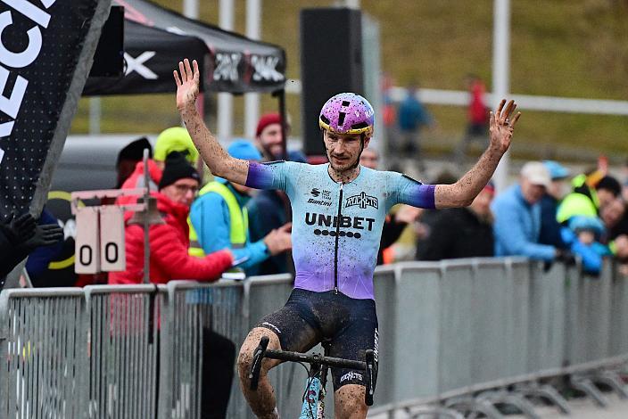 Sieger Lander Loockx (BEL, Unibet Tietema Rockets), 4.Radquerfeldein GP um das Sportzentrum Gunskirchen, Rad Cyclo Cross, 