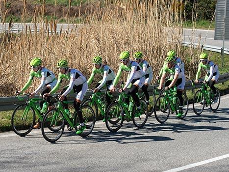 v.l. Dominik Hrinkow, Josef Benetseder, Sebastian Baldauf, Andreas Hofer, Alexander Meier, Andreas Mueller, Clemens Fankhauser, Hrinkow Adverics Cycleang Team