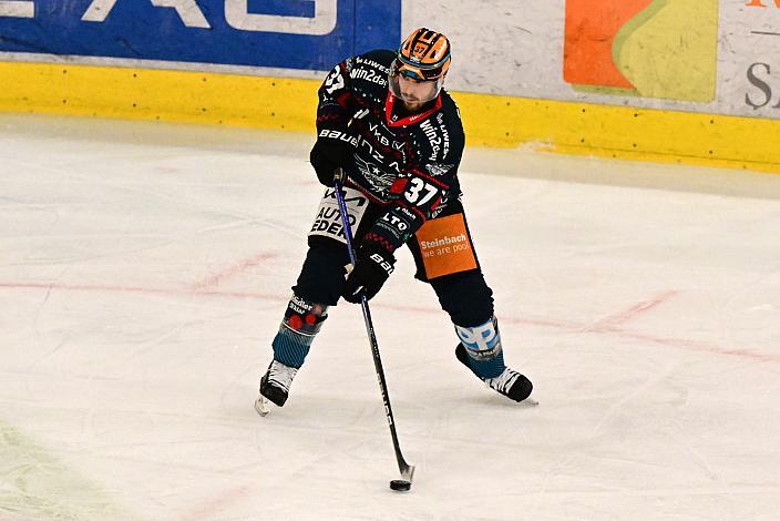 Andreas Kristler (Steinbach Black Wings Linz) Weihnachtsspiel, Steinbach Black Wings Linz vs HC TIWAG Innsbruck - Die Haie , Linz AG Eisarena
