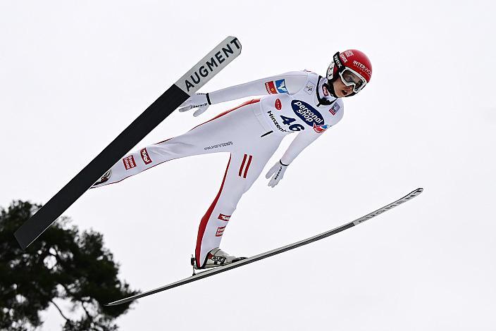 Lisa Eder (AUT) Hinzenbach Viessmann FIS Ski Jumping World Cup  2025 - 2026
