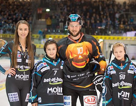 Marc-Andre Dorion (EHC Liwest Black Wings Linz), Spieler des Abends, EHC Liwest Black Wings Linz vs HCB Suedtirol