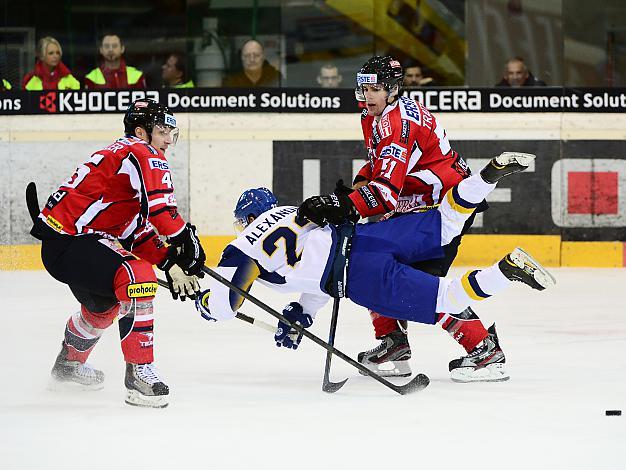 #51 Matthias Trattnig, Team Austria, #45 David Schuller, Team Austria, und #23 Viktor Alexandrov, Kasachstan, Oesterreich, Kasachstan
