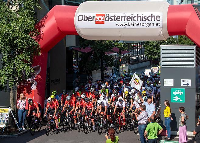 Start zur 46. Int. Keine Sorgen,  Junioren Rundfahrt UCI Kat. MJ 2.1, 1. Etappe Haid/Ansfelden - Marchtrenk