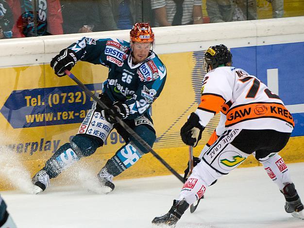 Rob Hisey, Linz und Kevin Moderer, Graz, EHC Liwest Black Wings Linz vs Moser Medical Graz 99ers