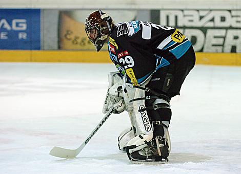 #29 Juergen Penker, Tormann, EHC Liwest Black Wings Linz