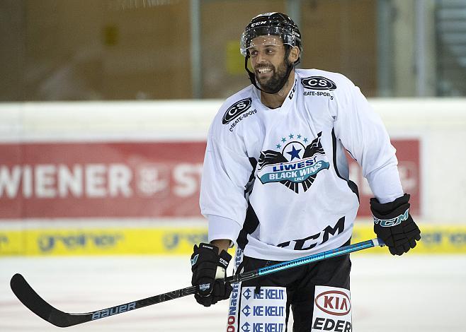 Dragan Umicevic (EHC Liwest Black Wings Linz) EHC Liwest Black Wings Linz