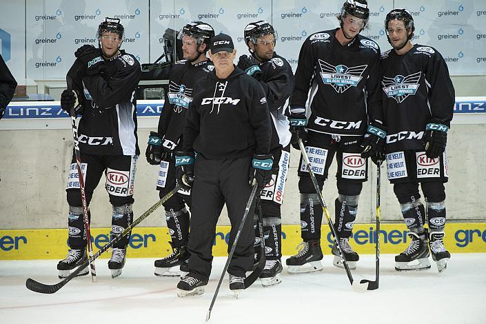 Head-Coach Tom Rowe (EHC Liwest Black Wings Linz) , Trainingsstart der EHC Liwest Black Wings  EHC Liwest Black Wings Linz