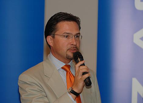 Vorst. Dir. Martin Janovsky, Oberoesterreichische Versicherungs AG.