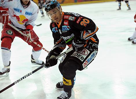 Brad Purdie Liwest Black Wings Linz, EC Red Bull Salzburg