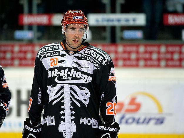 Brad Moran, EHC Liwest Black Wings Linz vs HC TWK Innsbruck