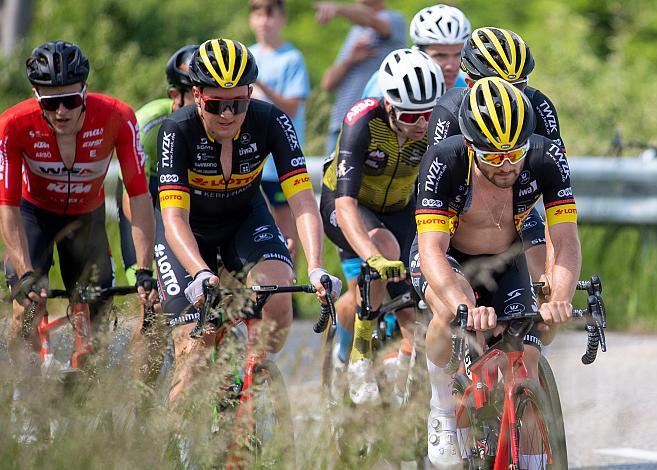 Team Lotto Kern Haus, GER  an der Spitze der Gruppe, 1. Etappe Wels - Maria Schmolln, Int. Raiffeisen Oberösterreich Rundfahrt UCI Kat. 2.2