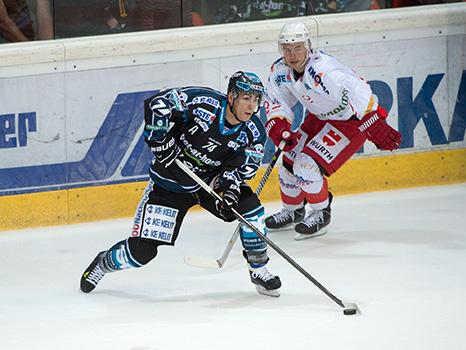Daniel Oberkofler, Linz, EHC Liwest Black Wings Linz vs HCB Suedtirol