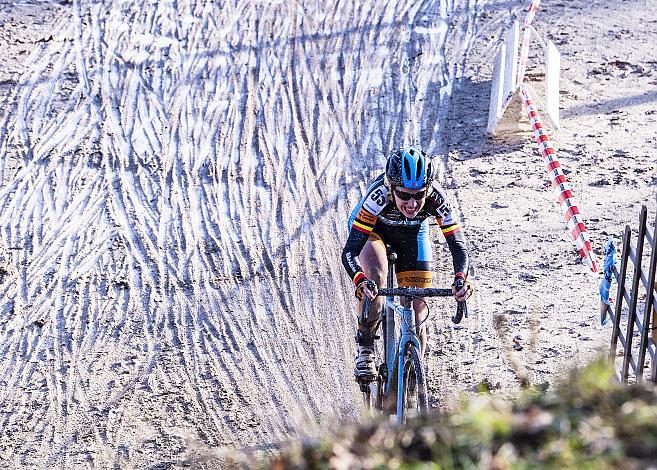 Siegerin Joyce VANDERBEKEN (BEL),  Damenrennen, 11. Int. SPARKASSEN Radquerfeldein GP Stadl-Paura - Int. UCI C2 - 8. Dezember 2019