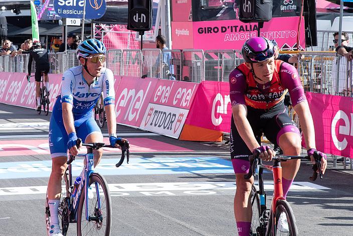 v.l. Lukas Pöstlberger (AUT, Team Jayco AlUla), Jonathan Milan (ITA, Bahrain Victorious) 106. Giro d Italia, Stage 18, Oderzo - Val di Zoldo (Palafavera), (161km)