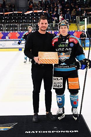 Spieler des Abends Gerd Kragl (Steinbach Black Wings Linz) Win2Day ICE Hockey League,  Steinbach Black Wings Linz vs EC KAC,  Linz AG Eisarena 