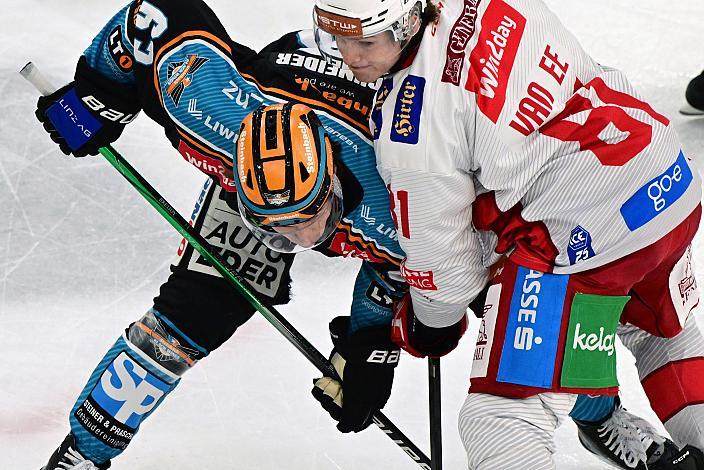 Niklas Bretschneider (Steinbach Black Wings Linz), Finn van Ee (EC KAC), Win2Day ICE Hockey League,  Steinbach Black Wings Linz vs EC KAC,  Linz AG Eisarena 