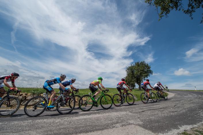 Die Gruppe klettert zur Hochries 46. Int. Erlauftaler Radsporttage, Strassenrennen Sonntag