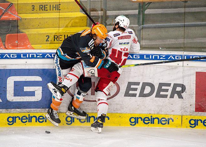 Brian Lebler (Steinbach Black Wings 1992), Roc Tikar (EC KAC) Black Wings Linz vs  EC KAC,  Eishockey, Bet at Home ICE Hockey League