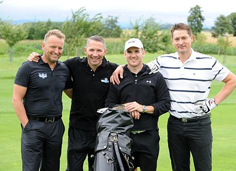 Golfturnier in Metzenhof, Christian Perthaler und Brad Purdie mit Peter Graf und Gerhard Frank.