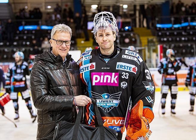 Spieler des Abends Tormann Jeff Glass (EHC Liwest Black Wings Linz),   Eishockey,  EHC Liwest Black Wings Linz vs EC VSV