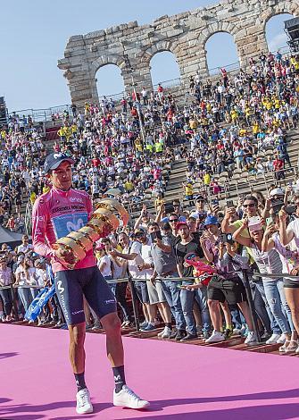 Richard Carapaz (ECU, Movistar Team) Girosieger 2019, Giro d Italia, Radsport, 102. Giro d Italia - 21. Etappe Zeitfahren