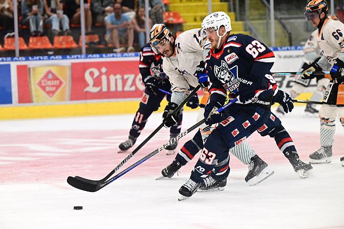 Nico Feldner (Steinbach Black Wings Linz), Max Faber (Kassel Huskies) Testspiel, Steinbach Black Wings Linz vs Kassel Huskies , Linz AG Eisarena 