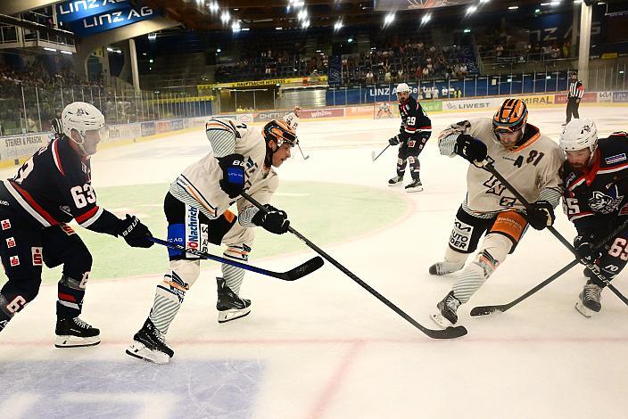 Brian Lebler (Steinbach Black Wings Linz), Sean Collins (Steinbach Black Wings Linz) Testspiel, Steinbach Black Wings Linz vs Kassel Huskies , Linz AG Eisarena 