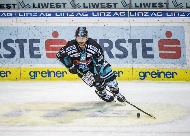 Andreas Kristler (EHC Liwest Black Wings Linz) EHC Liwest Black Wings Linz vs EC Panaceo VSV