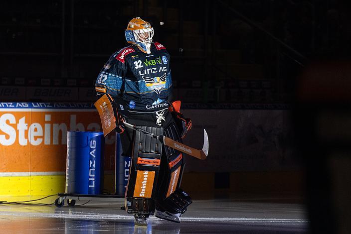 Tormann Rasmus Tirronen (Steinbach Black Wings Linz) Steinbach Black Wings Linz vs HK SZ OLIMPIJA, Linz AG Eisarena