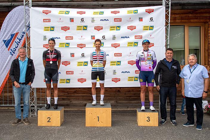 Podest Damen, 2. Platz Sabina Stadler (AUT, Mühl4tler Bike Team), Siegerin Anna Plattner (AUT, Team Physio 1.0 powered by Radsport Steixner), 3. Platz Gabriela Erharter (AUT, Union Raiffeisen Radteam Tirol), NÖ, Österreichsen Meisterschaft Berg, ÖRV RadLiga, Radsport, Radliga, ÖRV, Damen Elite,