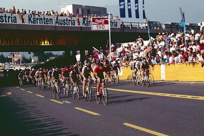 Das Feld der  Amateure, Strassenradrennen, WM 1987, Villach, Weltmeisterschaft, Rennen der Amateure