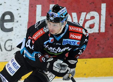 #47 Lars Helminen, Verteidiger, EHC Liwest Black Wings Linz