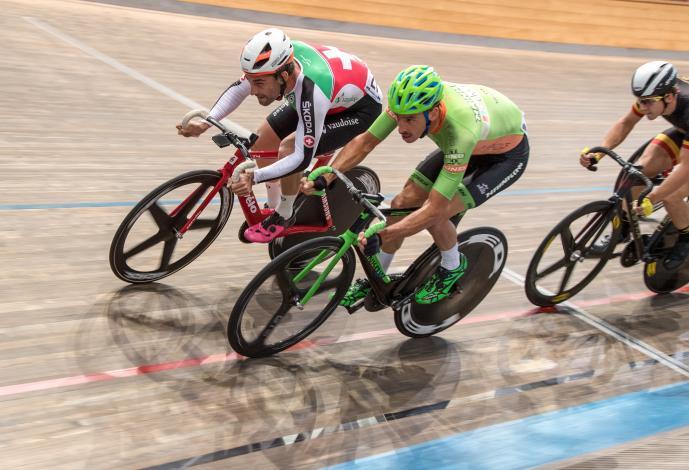 Tristan Marguet (SUI) , Andreas Graf (AUT, Hrinkow Advarics Cycleang Team) GP Vienna, Bahnmeeting 