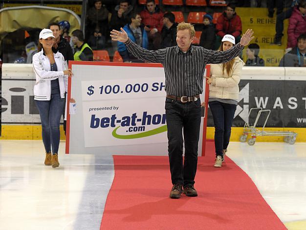 Die Teilnehmer am 100.000 Dollar Shot,  EHC Liwest Black Wings Linz vs KHL Medvescak Zagreb