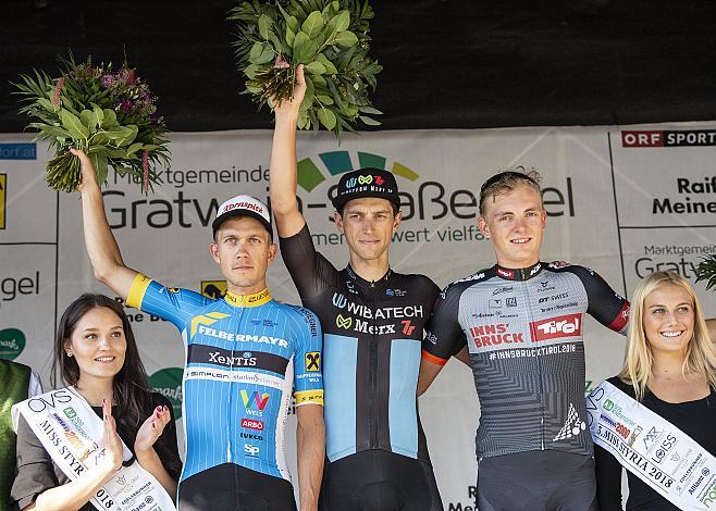 Siegerpodest GP Judendorf Strassengel v.l. 2. Platz Riccardo Zoidl (AUT, Team Felbermayr Simplon Wels), Sieger Maciej Paterski (POL, Wibatech Merx 7R), 3. Platz Georg Zimmermann (GER, Tirol Cycling Team)