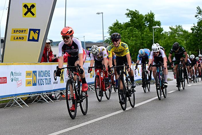Zielsprint Sieger Tim Niklas Brehme (GER), Führender Kids Trophy Marc Hierschläger (AUT) 30.05.2024 Rad 1b Etappe Sportland NOE WOMENS  KIDS Tour