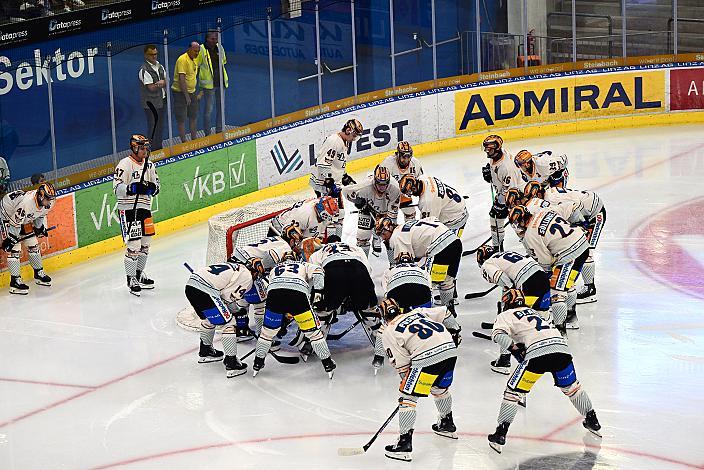 Das Team der Steinbach Black Wings Linz Testspiel, Steinbach Black Wings Linz vs HC Motor Ceske Budejovice , Linz AG Eisarena 