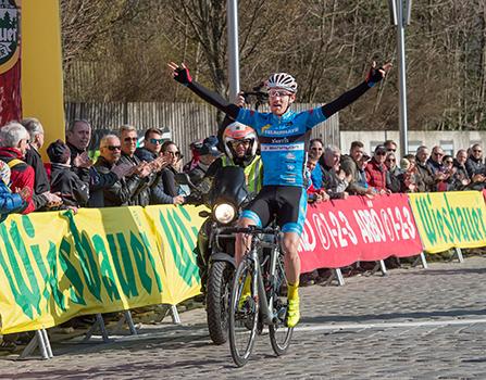 Sieger Stephan Rabitsch, AUT (Team Felbermayr Simplon Wels), Führender der Radbundesliga
Sieger Stephan Rabitsch, AUT (Team Felbermayr Simplon Wels), FÃ¼hrender der Radbundesliga
