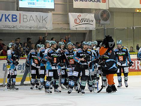 Linz feiert den Aufstieg ins Finale, EHC Liwest Black Wings Linz vs. HDD Tilia Olimpija Ljubljana, 5. Semifinale