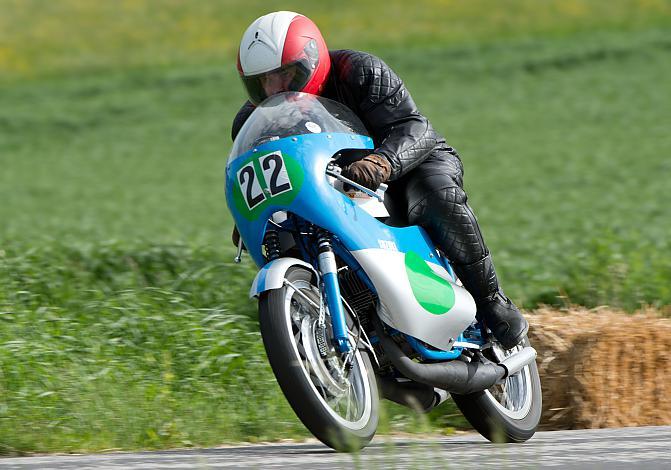 #022 Manfred Baumann, CH, Suzuki TR250