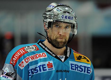 Jason Ward, Stuermer, Liwest Black Wings Linz vs. EC Red Bull Salzburg