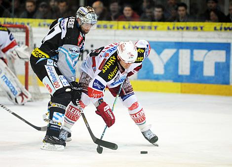 Jason Ward, Linz gegen Jeff Shantz, KAC, Liwest Black Wings Linz vs. EC KAC