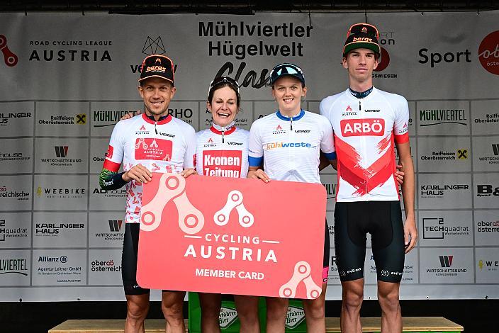 Liga Sieger 2025, v.l. Herren Elite Riccardo Zoidl (AUT, Hrinkow Advarics), Damen Elite Lydia Ventker (GER, RSG Team Cookina ARBÖ ASKÖ Graz/ RSV Gütersloh 1931 e.V),  U23 Damen Amelie Cooper (GBR, Union Raiffeisen Radteam Tirol), U23 Herren Richard Riska (SVK, Hrinkow Advarics), , Cycling League Austria Radliga, Mühlviertler Hügelwelt Classic Elite Damen, Königswiesen, OÖ