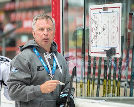 Head-Coach Robert Daum (EHC Liwest Black Wings Linz)